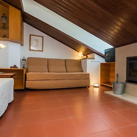Apartman View On The River Side